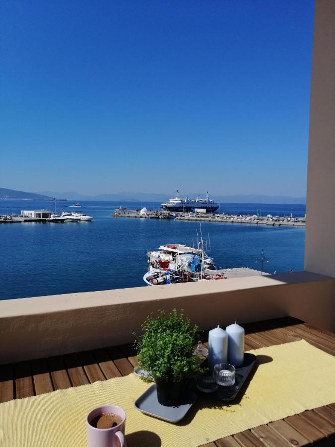 Aegina Port Apt 2-Διαμέρισμα Στο Λιμάνι Της Αίγινας 2 المظهر الخارجي الصورة