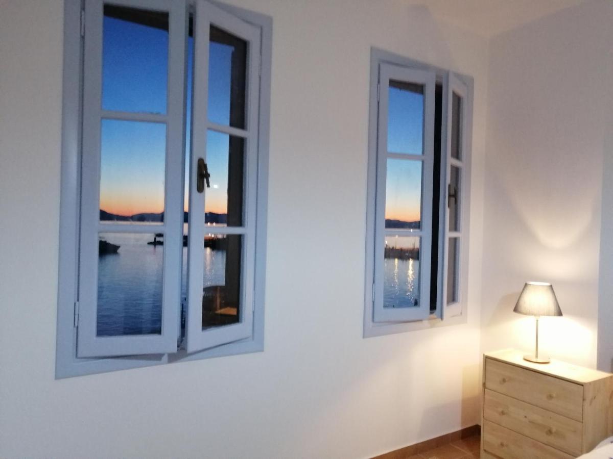 Aegina Port Apt 2-Διαμέρισμα Στο Λιμάνι Της Αίγινας 2 المظهر الخارجي الصورة