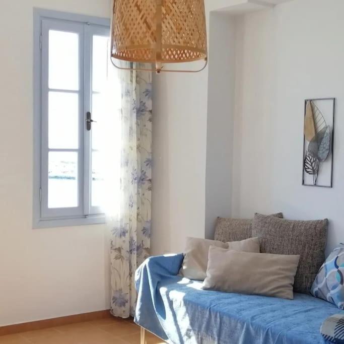 Aegina Port Apt 2-Διαμέρισμα Στο Λιμάνι Της Αίγινας 2 المظهر الخارجي الصورة