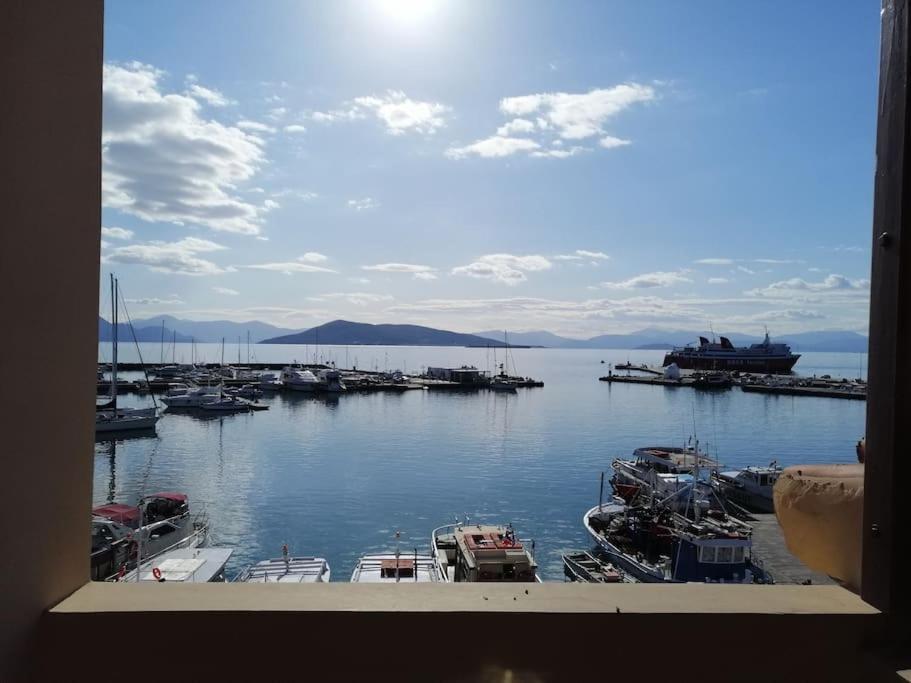 Aegina Port Apt 2-Διαμέρισμα Στο Λιμάνι Της Αίγινας 2 المظهر الخارجي الصورة